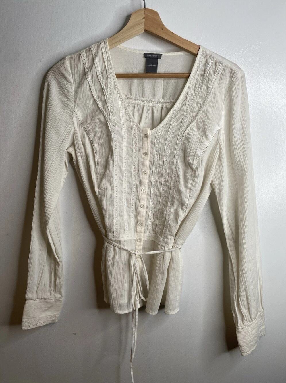 Ann Taylor Women's White Lace Boho Peasant Top Tie Waist 100% Cotton Size 8